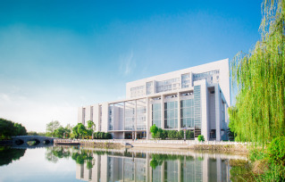 扬州工业职业技术学院