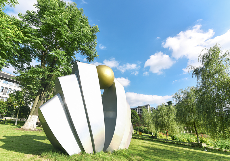 重庆工程职业技术学院